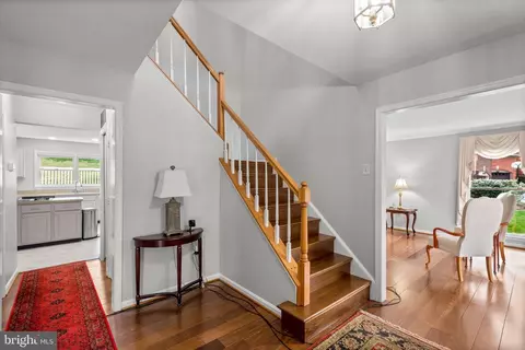 Entry Way - 605 Pebble Beach Dr, Silver Spring, MD 20904 photo 1 of 1