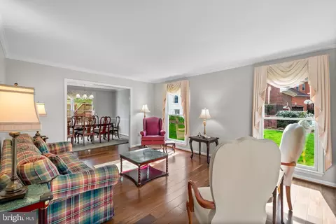 Living - 605 Pebble Beach Dr, Silver Spring, MD 20904 photo 1 of 8