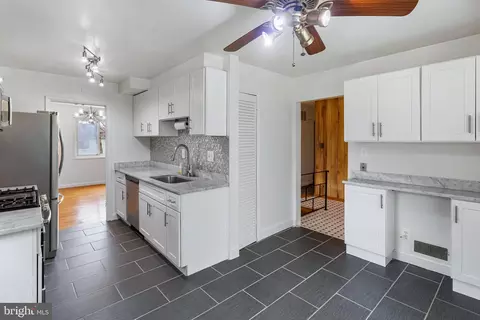 Kitchen - 403 Torrington Pl, Silver Spring, MD 20901 photo 2 of 10