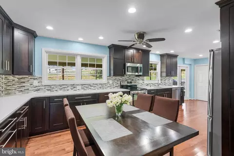 Kitchen - 4105 Danube Ct, Olney, MD 20832 photo 1 of 3