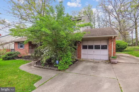 Exterior - 2905 Calverton Blvd, Silver Spring, MD 20904 photo 4 of 11