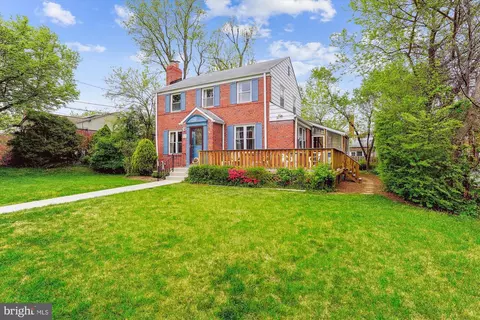 Exterior - 403 Harding Dr, Silver Spring, MD 20901 photo 3 of 21