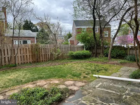 Exterior - 403 Harding Dr, Silver Spring, MD 20901 photo 18 of 21