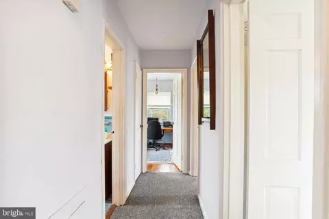 Entry Way - 403 Harding Dr, Silver Spring, MD 20901 photo 2 of 2