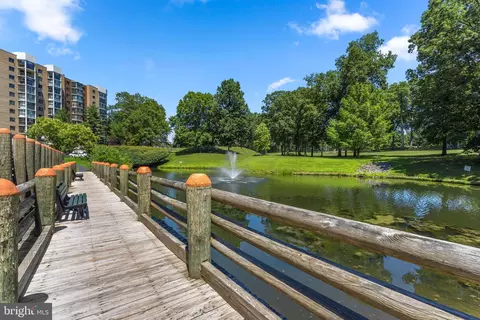 View/Area - 3423 Saint Leonards Ct #112-C, Silver Spring, MD 20906 photo 8 of 13