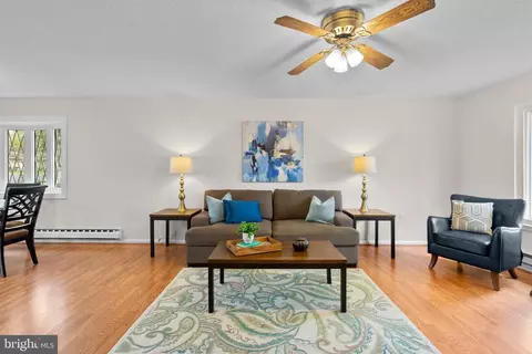 Living - 3423 Saint Leonards Ct #112-C, Silver Spring, MD 20906 photo 3 of 7