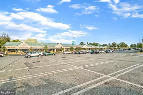 View/Area - 3423 Saint Leonards Ct #112-C, Silver Spring, MD 20906 photo 1 of 13