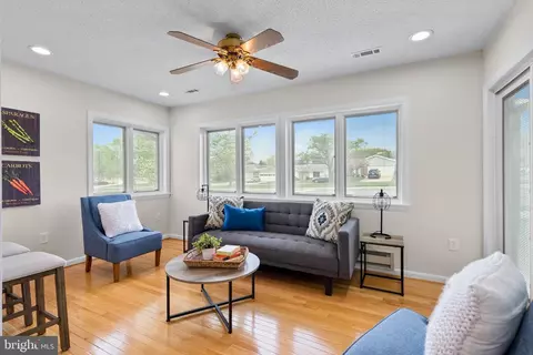Living - 3423 Saint Leonards Ct #112-C, Silver Spring, MD 20906 photo 6 of 7