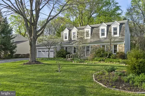 2416 Kaywood Ln, Silver Spring, MD 20905