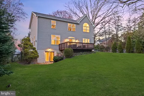Exterior - 1843 Middlebridge Dr, Silver Spring, MD 20906 photo 6 of 7