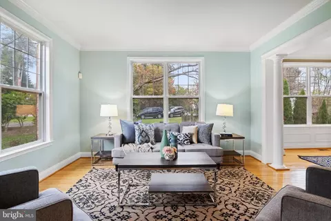 Living - 1843 Middlebridge Dr, Silver Spring, MD 20906 photo 1 of 7