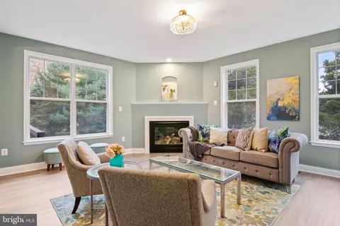 Living - 1843 Middlebridge Dr, Silver Spring, MD 20906 photo 6 of 7