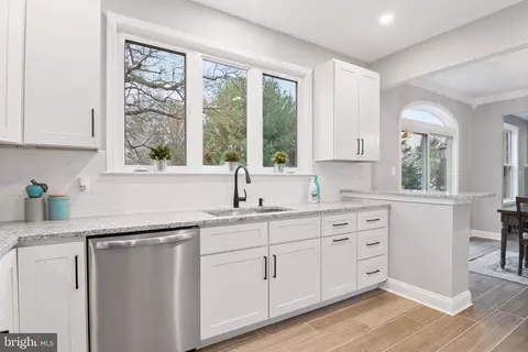 Kitchen - 1843 Middlebridge Dr, Silver Spring, MD 20906 photo 1 of 3
