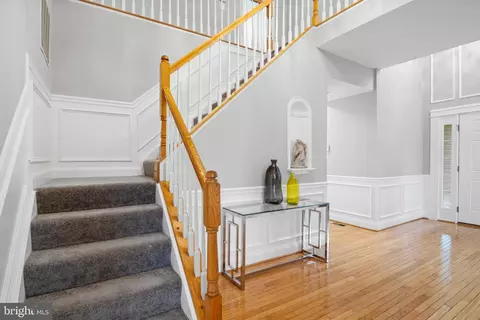 Entry Way - 1843 Middlebridge Dr, Silver Spring, MD 20906 photo 4 of 9