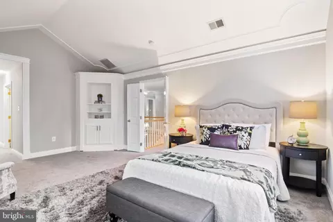 Bedroom - 1843 Middlebridge Dr, Silver Spring, MD 20906 photo 1 of 5
