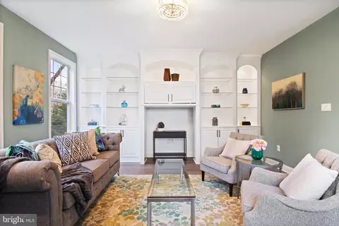 Living - 1843 Middlebridge Dr, Silver Spring, MD 20906 photo 5 of 7