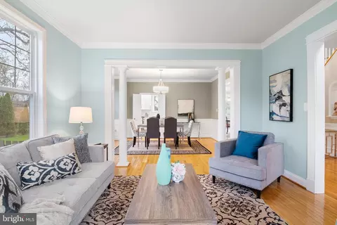 Living - 1843 Middlebridge Dr, Silver Spring, MD 20906 photo 3 of 7