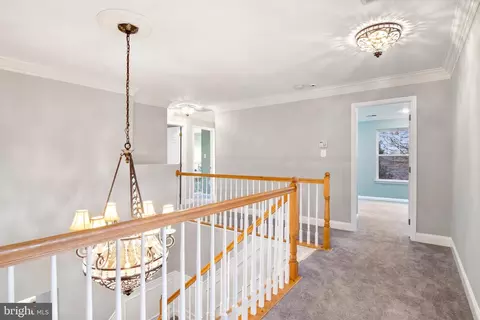 Entry Way - 1843 Middlebridge Dr, Silver Spring, MD 20906 photo 6 of 9