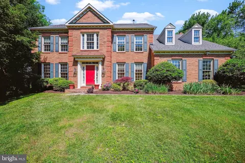 17324 Avenleigh Dr, Ashton, MD 20861
