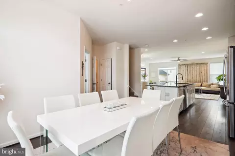 Dining - 3420 Landing Way, Silver Spring, MD 20906 photo 2 of 2