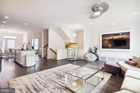 Living - 3420 Landing Way, Silver Spring, MD 20906 photo 4 of 6