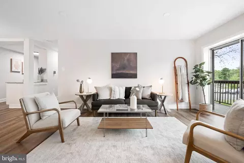 7420 Lakeview Dr #W209, Bethesda, MD 20817
