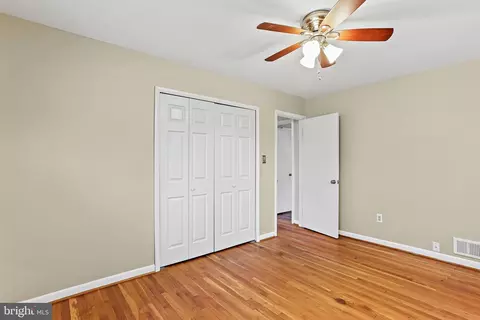Bedroom - 403 Eisner St, Silver Spring, MD 20901 photo 4 of 6