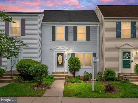 10507 Polk Square Ct, Gaithersburg, MD 20878