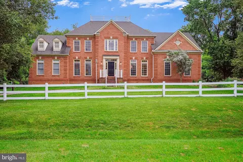 13549 Potomac Riding Ln, Rockville, MD 20850
