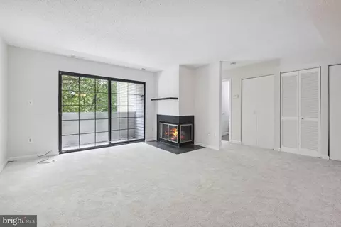 1645 Carriage House Ter #B, Silver Spring, MD 20904