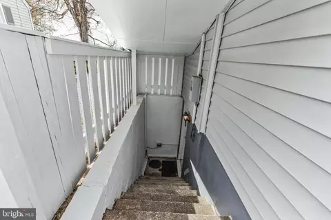 Exterior - 11403 Kenton Dr, Silver Spring, MD 20902 photo 5 of 16