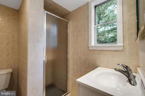 Bath - 11403 Kenton Dr, Silver Spring, MD 20902 photo 4 of 4