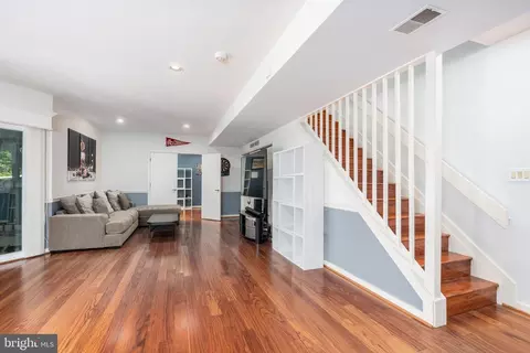 7808 Laurel Leaf Dr, Potomac, MD 20854 photo 29