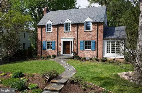 133 Grafton St, Chevy Chase, MD 20815