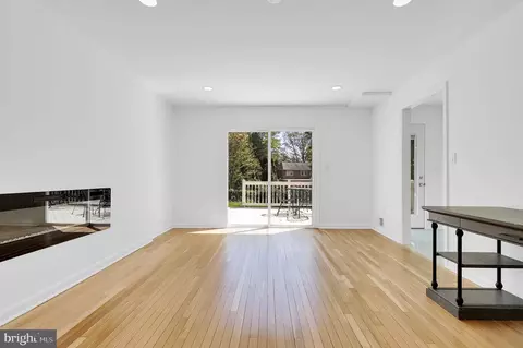 Other - 10205 Windsor View Dr, Potomac, MD 20854 photo 6 of 21