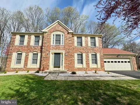 213 Amberleigh Dr, Silver Spring, MD 20905