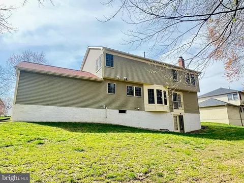 Exterior - 213 Amberleigh Dr, Silver Spring, MD 20905 photo 4 of 6