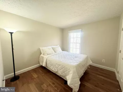 Bedroom - 213 Amberleigh Dr, Silver Spring, MD 20905 photo 4 of 5