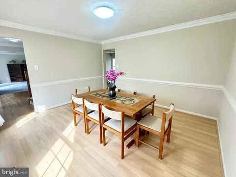 Dining - 213 Amberleigh Dr, Silver Spring, MD 20905 photo 2 of 3