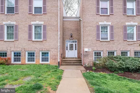 864 Quince Orchard Blvd #864-P1, Gaithersburg, MD 20878