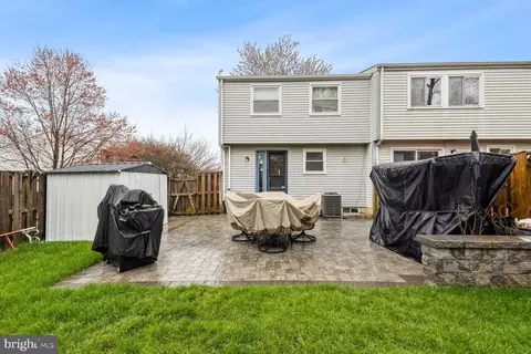 Exterior - 25624 Coltrane Dr, Damascus, MD 20872 photo 3 of 3
