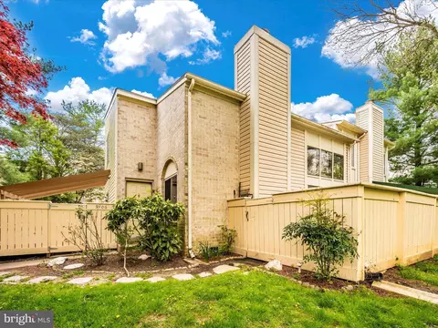 9406 Gentle Cir, Montgomery Village, MD 20886