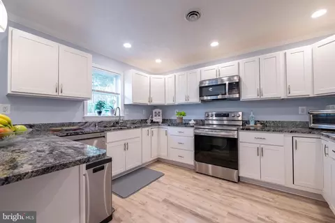 Kitchen - 100 Bishopp Dr, Silver Spring, MD 20905 photo 1 of 3