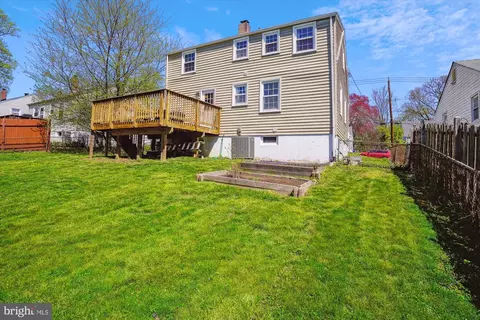Exterior - 2706 Lindell St, Silver Spring, MD 20902 photo 9 of 11