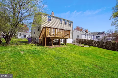 Exterior - 2706 Lindell St, Silver Spring, MD 20902 photo 7 of 11