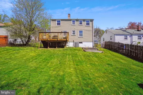 Exterior - 2706 Lindell St, Silver Spring, MD 20902 photo 8 of 11