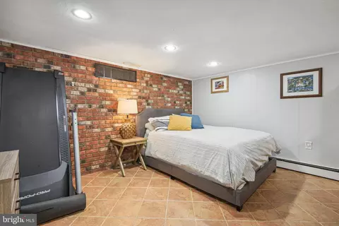 Bedroom - 108 Woodridge Ave, Silver Spring, MD 20901 photo 5 of 6