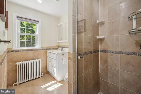 Bath - 108 Woodridge Ave, Silver Spring, MD 20901 photo 1 of 2