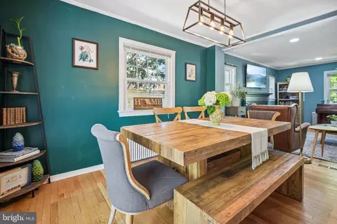 Dining - 108 Woodridge Ave, Silver Spring, MD 20901 photo 2 of 3