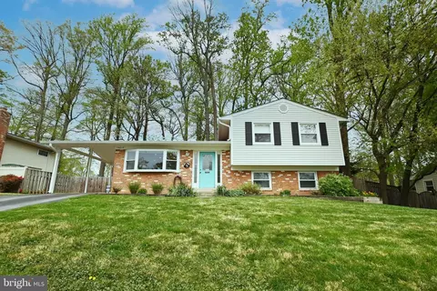 14017 Bauer Dr, Rockville, MD 20853